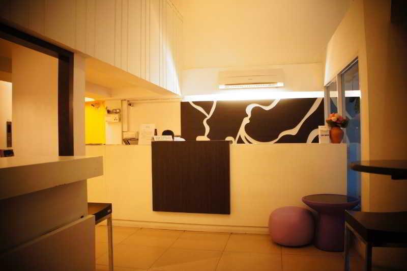 Nantra De Comfort Bangkok Exterior photo